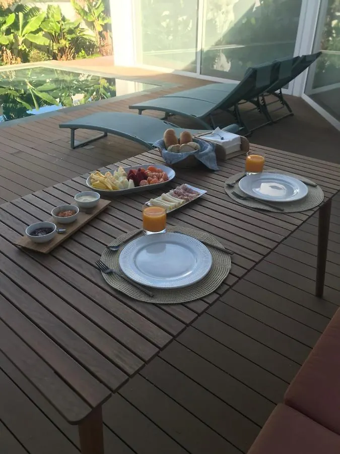 Casa Fluxo Bed and Breakfast Λάγος